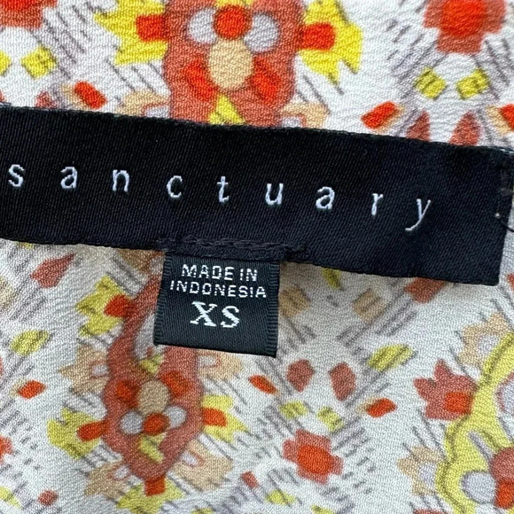 Sanctuary women's yellow and orange paisley size XXS sleeveless blouse - Picture 3 of 3